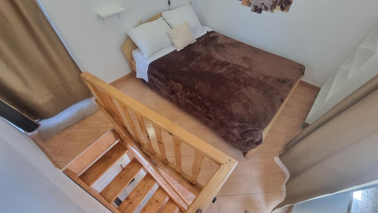 Apartment Igor With Balcony And Sea View Башка Екстер'єр фото